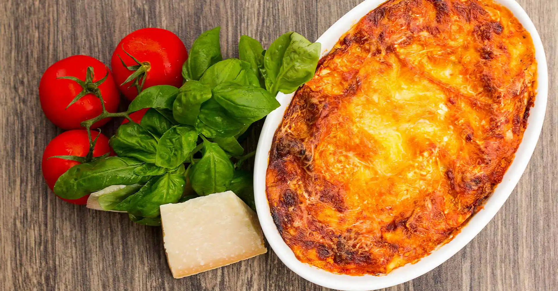 Kasserolle mit Lasagne al forno.